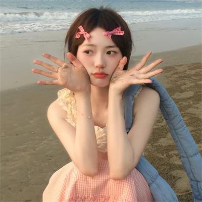 戴帽子的猫